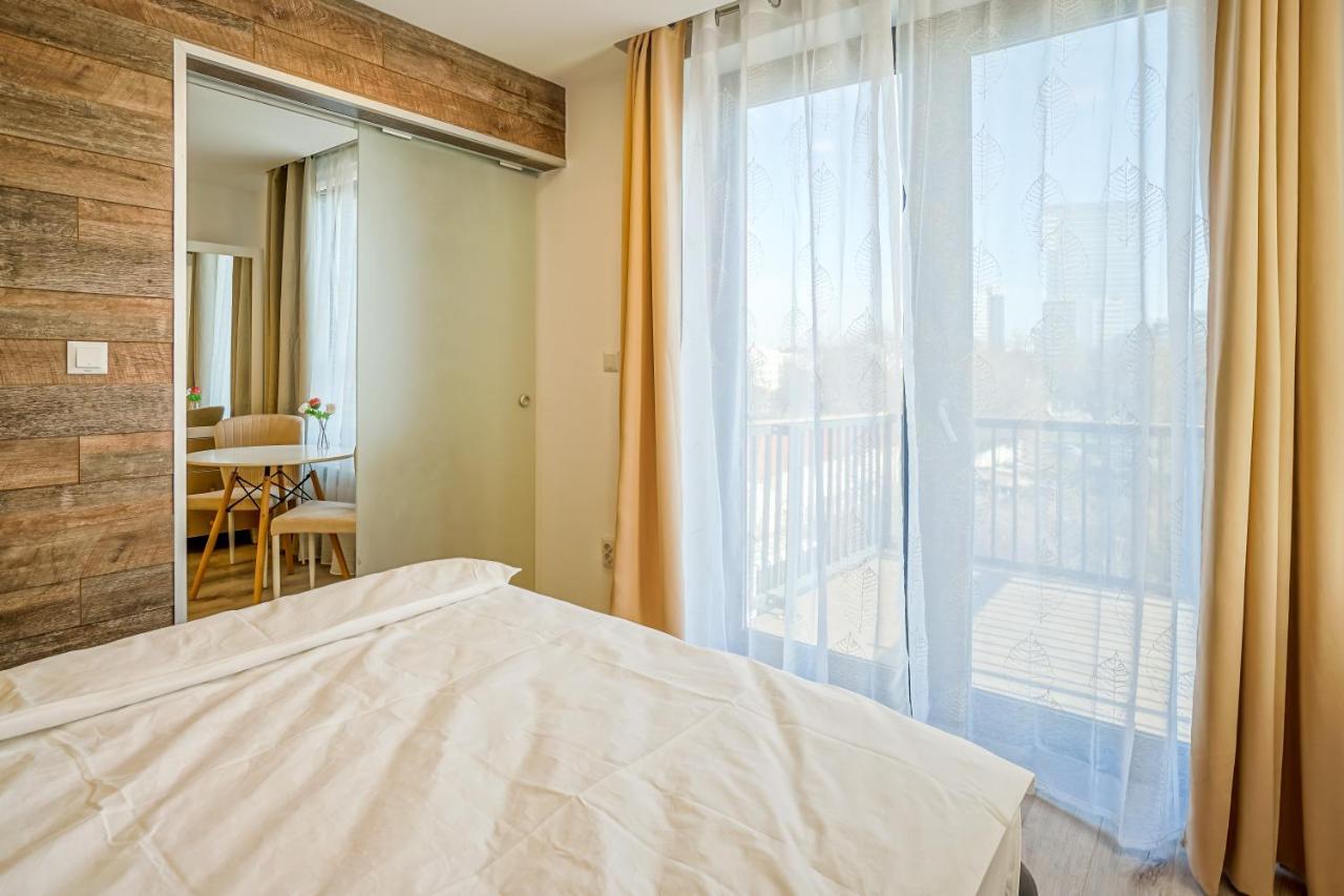 Bright Apartments Moments Away From Herastrau Park, Mall And Metro Bukarest Kültér fotó